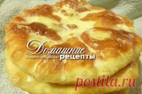 Пышки со сметаной и сахаром