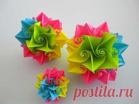 Flower ball made of paper / Blütenball aus Papier. Origami.