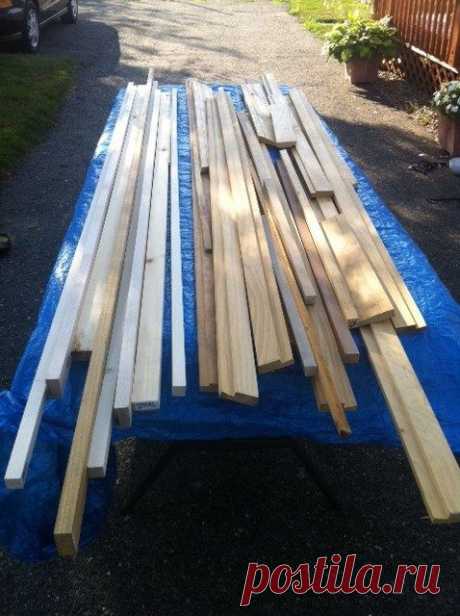 Объемная картина из брусков и деревянных планок