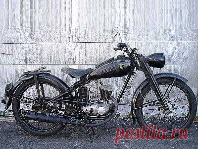 С DKW RT-125 было скопировано сразу несколько советских моделей