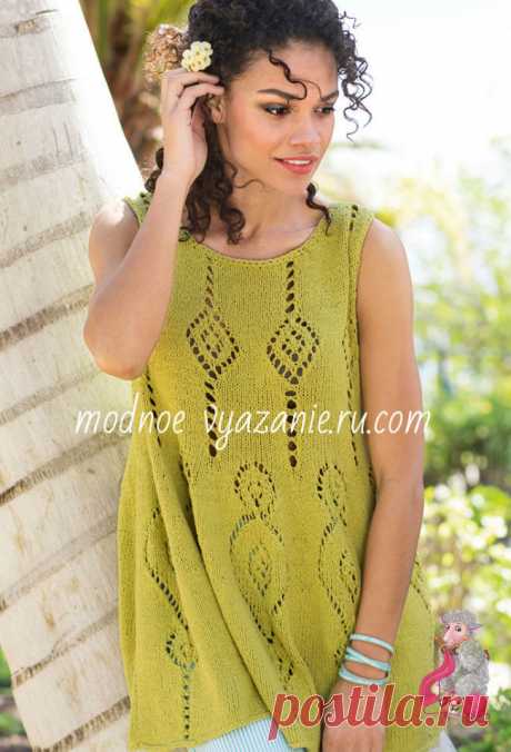 Туника в форме трапеции
КАК ВЯЗАТЬ ТУТ https://klubok.modnoevyazanie.ru.com/vyazanie-spicami-dlya-zhenshchin/zhenskie-azhurnye-letnie-tuniki-svyazannye-spicami/
Выразительный ажурный узор придает этой свободной трапециевидной тунике экстравагантность. 
РАЗМЕРЫ  38/40 (42/44) 46/48
ВАМ ПОТРЕБУЕТСЯ
Пряжа (100% шелка; 100 м/50 г) — 450 (500) 550 г фисташковой; круговые спицы №3,5; крючок №3,5.