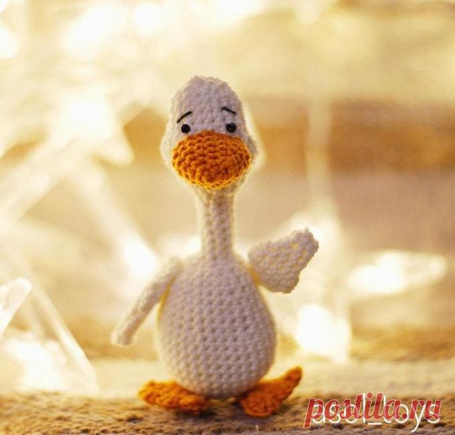 Гусёнок крючком. Амигуруми схемы и описания. Автор: Анна Соломонова | IRINELY.ART
