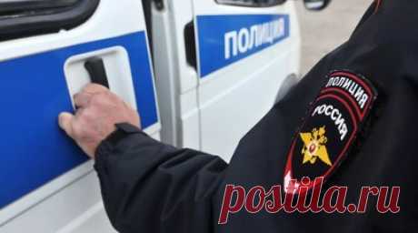 На Сахалине суд арестовал сотрудника ЧОП после конфликта с участниками СВО. Сотрудника сахалинской частной охранной организации, распылившего перцовый газ в глаза посетителей бара, арестовали. Читать далее