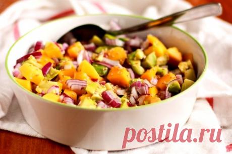 Рецепты салатов: 4 вкусных и полезных салата на выходные