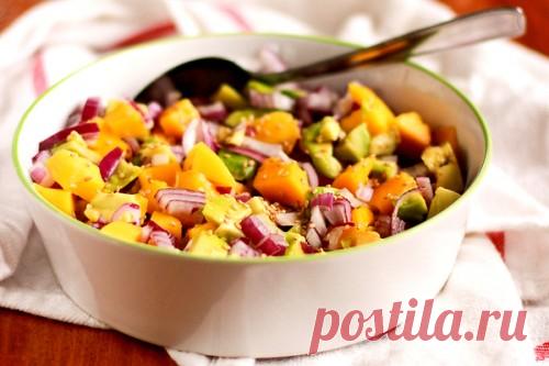 Рецепты салатов: 4 вкусных и полезных салата на выходные