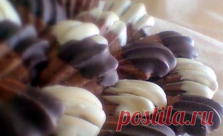 Печеньки Кошачьи лапки - У нас так Печеньки Кошачьи лапки. Кто не любит печеньки, да и вообще любую выпечку? —  «все в сад»  В моей семье все любят выпечку и печеньки Кошачьи лапки просто обожают....