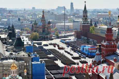 Пишут из Норвегии...
...Люди, посмотрите какие красивенные фотографии в норвежской газете обнаружила!!! 
Аж обалдела от красоты!!! 
И даже говна никакого не написали ни про Россию, ни про Владимира Владимировича!!!
  &quot; Россия отмечает Победу над нацистской Германией&quot;
Фотографии о праздновании Дня Победы в Москве в норвежской газете.
https://www.vg.no/bildespesial/12899/