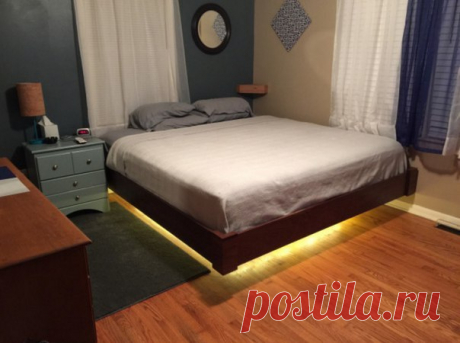 "Летающая" кровать своими руками 


Сначала парень построил каркас для кровати из дерева. Затем он установил 7-метровую светодиодную ленту внутри каркаса. Она должна быть подвешена к кровати и идти волнообразно для улучшения эффекта.…