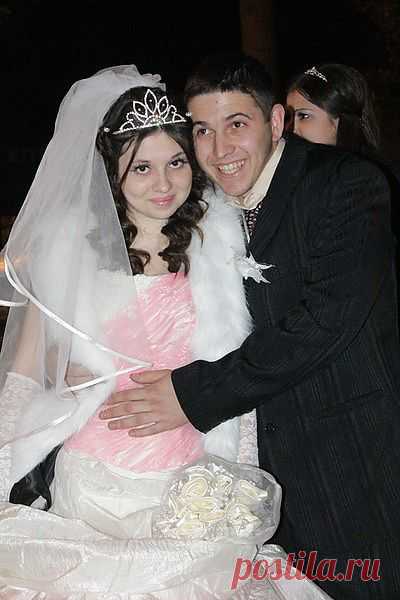 Мой котенок такой сладкий))