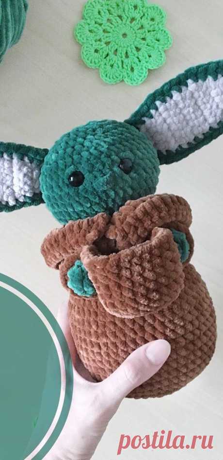 PDF Бейби Йода крючком. FREE crochet pattern; Аmigurumi doll patterns. Амигуруми схемы и описания на русском. Вязаные игрушки и поделки своими руками #amimore - yoda baby, Star Wars: The Mandalorian, Звёздные войны: Мандалорец.