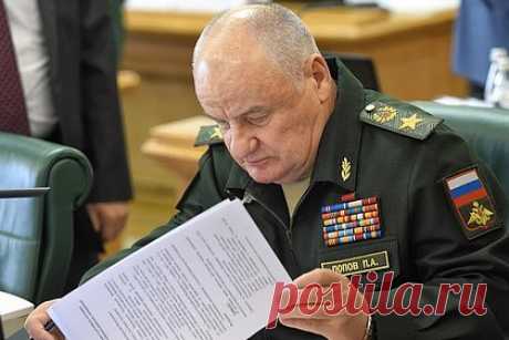 Стало известно о торговле сына экс-замглавы Минобороны Попова военным снаряжением