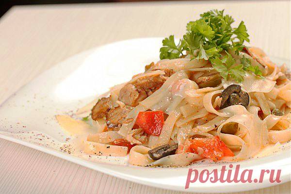 Паста с курицей и оливками - Рецепты. Кулинарные рецепты блюд с фото - рецепты салатов, первые и вторые блюда, рецепты выпечки, десерты и закуски - IVONA - bigmir)net - IVONA - bigmir)net