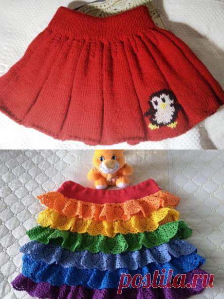 Две юбочки для внучки Самое любимое дело - вязать для внуков. Вот вспомнила про юбочки, которые связала пару лет назад. Старшая внучка выросла, теперь младшенькая носит и радуется. Пингвинчик вышит. Пряжа alize LANAGOLD 800 в 2 ниточки, спицы. Очень люблю эту пряжу. Юбочка Радуга крючком. Пряжа Эли JINA, 100%...