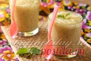 Смузи из дыни с лаймом, бананом и мятой: рецепт с фото