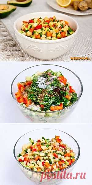 Достаточно необычное, но очень удачное сочетание овощей, нута и специй. Острый вкус салата уравновешивает маслянистый авокадо и картофель, нут придаёт орехово-гороховый вкус, помидор — кислинку, перец — сладость, а огурец и петрушка — свежесть.