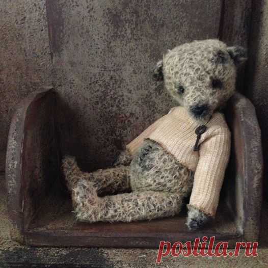 (112) Village Primitives