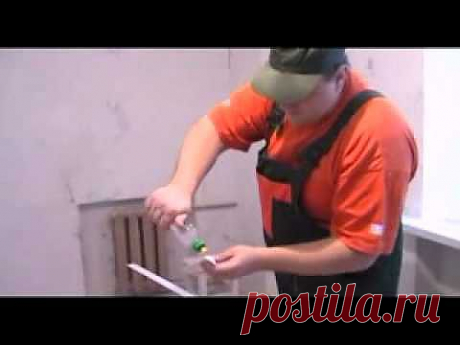 НАКЛЕИВАНИЕ ПОТОЛОЧНОГО ПЛИНТУСА..