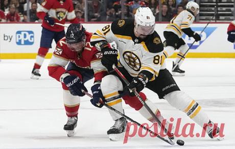 &quot;Бостон&quot; обыграл &quot;Флориду&quot; в матче плей-офф НХЛ, Орлов сделал две голевые передачи. Российского защитника признали второй звездой встречи