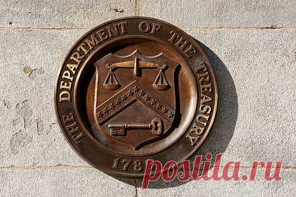 США заявили о намерении продолжить ослабление экономики России. Заместитель министра финансов США Уолли Адейомо заявил, что Вашингтон намерен продолжить ослабление экономики России. «Расходование сбережений страны может на время замаскировать ущерб, но наши действия вынуждают Россию закладывать свое экономическое будущее ради спасения лица сегодня», — заявил Адейомо.