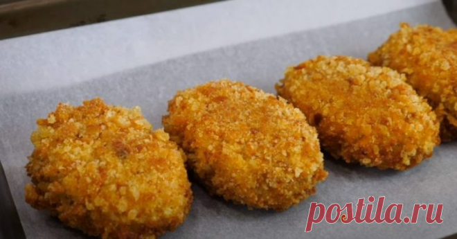 Хрустящая корочка, а внутри сливочное масло. Котлеты по-киевски рыбные