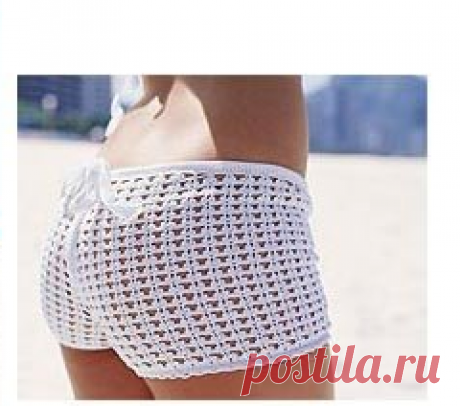 Вязаные пляжные шортики