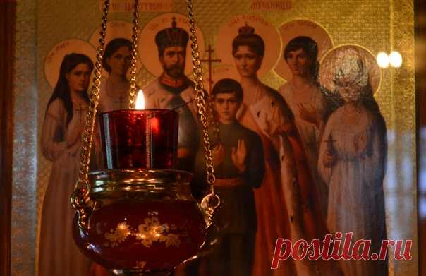 Святые Царственные Страстотерпцы, молите Бога о нас! 
Сегодня, 17 июня - память зверского убийства последнего российского Императора Николая II, его супруги Александры Феодоровны, цесаревича Алексия и великих княжон Ольги, Татианы, Марии и Анастасии....

#Православие #Святая_семья