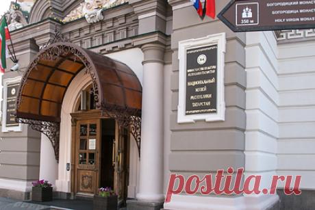 В Казани пройдет выставка исламского искусства. В Казани пройдет фотовыставка «Сельджукские минбары Анатолии: шедевры мусульманского искусства». Об этом во вторник, 16 ноября, сообщается на сайте Министерства культуры Татарстана. Выставка откроется 18 ноября в Национальном музее региона при поддержке Генерального консульства Турции в Казани.
