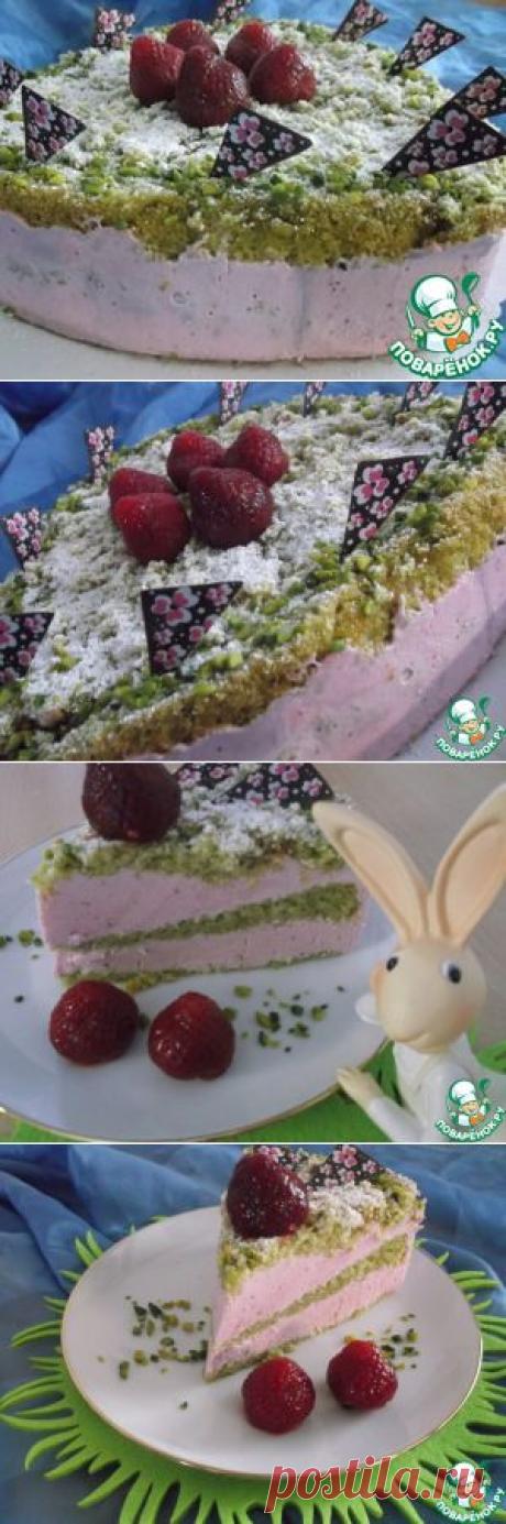 Клубнично-фисташковый торт - кулинарный рецепт