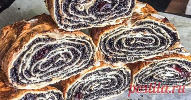 Ленивый маковый рулет к чаю за 3 шага выручит, даже когда нужно накормить 10 человек. А гости-то уже на пороге!