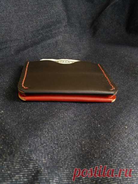 Black Mens Wallet Small Wallet Front Pocket Wallet Thin Leather Wallet Slim Mens Wallet Thin Card Wallet Thin Wallet Custom wallet small 13 A good-looking mens wallet can complement your entire look. This two colors leather wallet will complement any style and will be a great addition to your collection. These teasing definitive wallets will complete your outfits with stylish sparkle and will perfectly fit your elegant style as a
