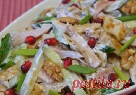Салат с блинчиками и курицей / Простые рецепты