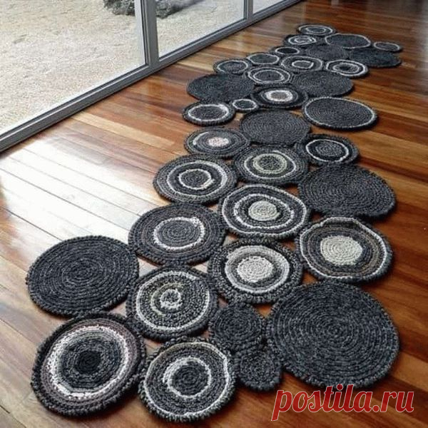Как связать коврики из старой одежды | Самоделки на все случаи жизни - notperfect.ru