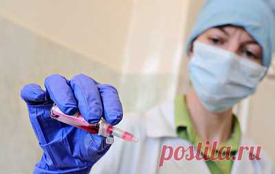 В РФ ежегодный охват прививками против полиомиелита превышает 96%. В пресс-службе Роспотребнадзора добавили, что в 2019 году ВОЗ определила Украину страной с высоким риском возникновения вспышки этого заболевания