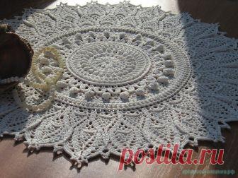 Салфетка Momentous Occasions   Описание вязания салфетки крючком