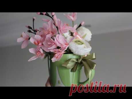Букет в кружке / DIY crepe paper bouquet - YouTube