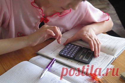 В Госдуме предложили отменить бесплатное обучение для мигрантов в России