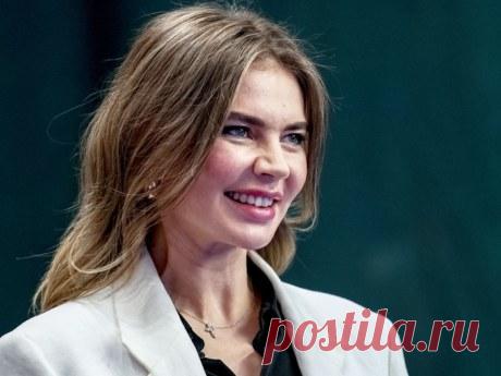 АЛИНА КАБАЕВА-ДИРЕКТОР ХОЛДИНГА &quot;НАЦИОНАЛЬНАЯ МЕДИА ГРУППА&quot;