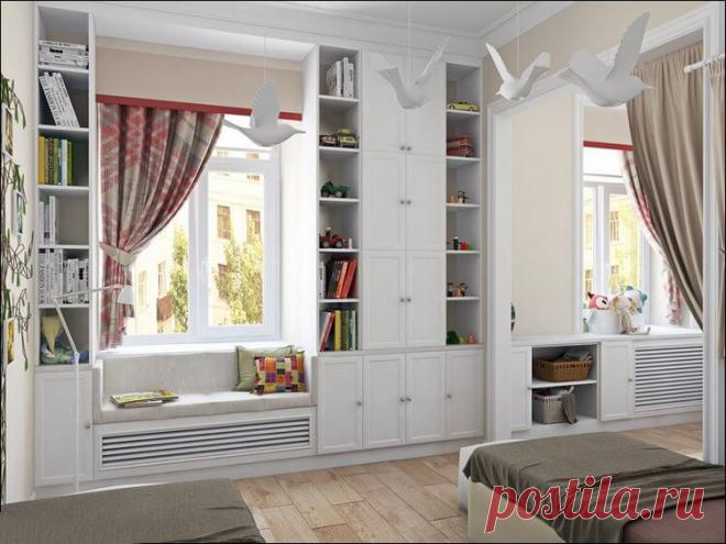 Шкафы вокруг окна — это не только красиво, но и очень практично