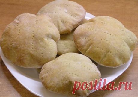 Лепёшки с овсяными хлопьями - видео рецепт 
Tekakor - это шведские лепёшки к чаю. Овсяные хлопья придают им сочность и замечательный вкус. Лепёшки отлично хранятся в морозильной камере и после размораживания остаются такими же вкусными. В Швец…