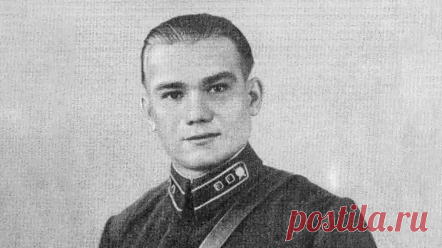 Пособник немцев? Французский партизан? Нет, советский герой.