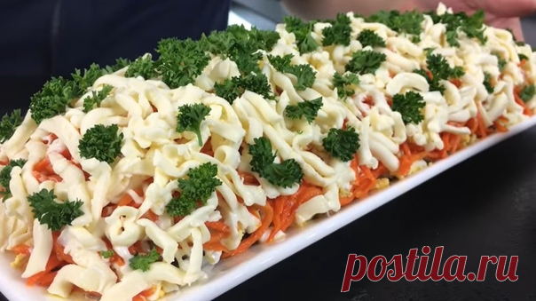Cалат «Мужские слезы»
Он настолько сочный и вкусный, что муж забыл про 