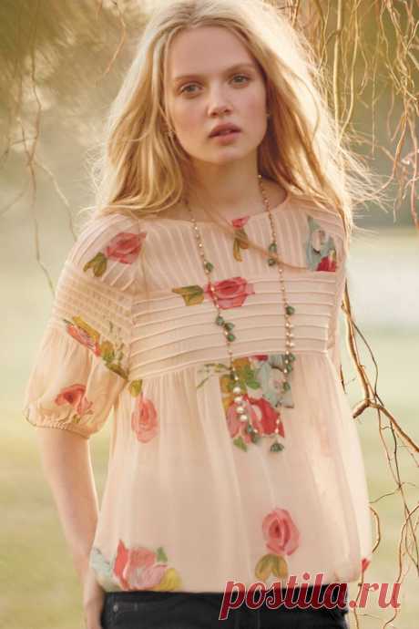 Найдено на сайте anthropologie.com.