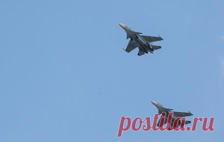 Новые многофункциональные Су-30СМ2 передали МО РФ. В Объединенной авиастроительной корпорации отметили, что увеличилась дальность обнаружения и опознавания воздушных целей