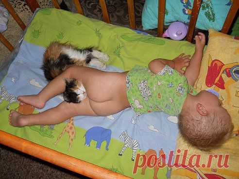 КАК  ХОТИМ - ТАК  И  СПИМ !!!