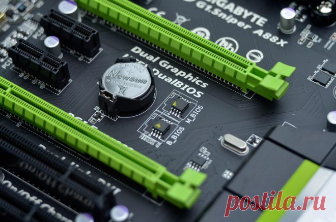 Все сигналы BIOS — как слушать и понимать свой компьютер по звуку Вне зависимости от того, насколько качественно собран компьютер, как часто проводится проверка операционной системы на предмет вирусного программного обеспечения, поломок все равно не избежать.
Однажд...