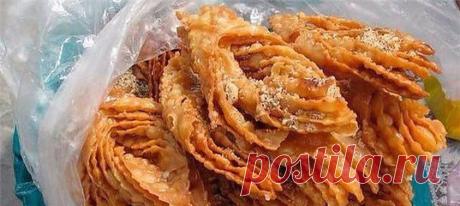 Диалоги