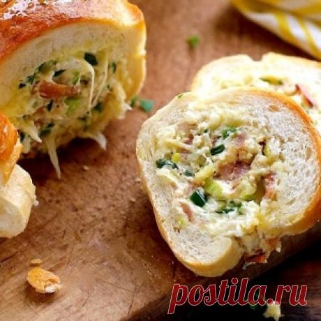 Чесночные гренки со шпротами и яйцом - МирТесен