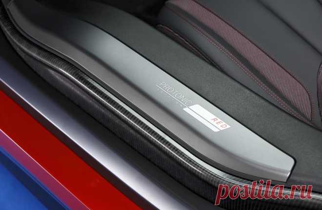 BMW i8 Protonic Red Edition