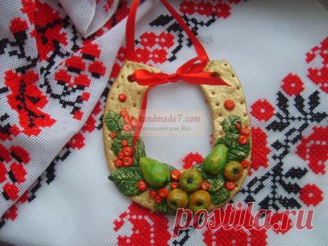 Оберег из соленого теста. Подкова с фруктами. Мастер-класс с пошаговыми фото
