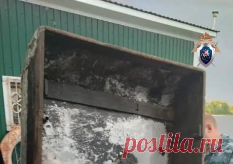 Российский подросток пытался переплыть реку на самодельном плоту и не выжил. В Самарской области 15-летний мальчик не выжил, переплывая реку на самодельном плоту. Об этом сообщает Центральное МСУТ СК России. Инцидент произошел 11 июня вблизи села Рождественно Волжского района. Двое подростков смастерили плот и ...